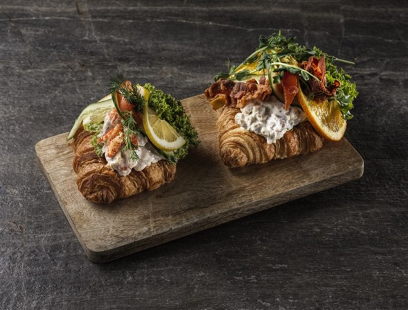 LUXUS CROISSANT MED FYLD
